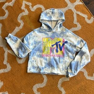 Woman’s MTV tie dye cropped hoodie sweatshirt size Medium
